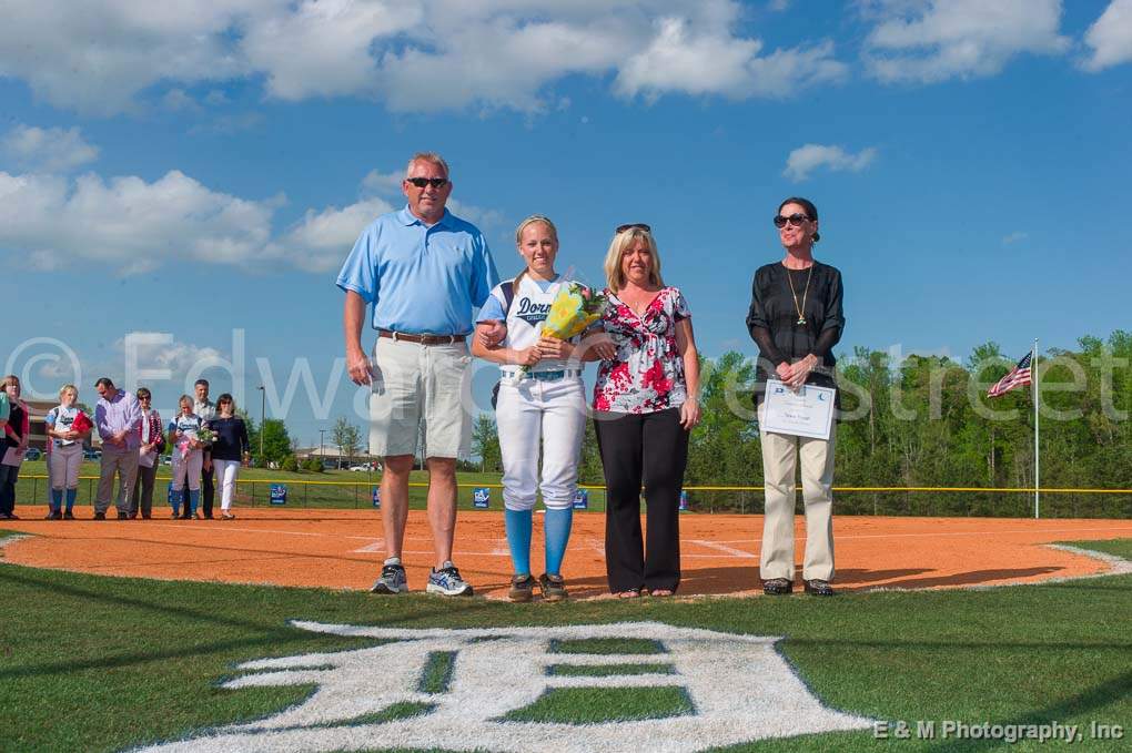 Softball Seniors 042.jpg